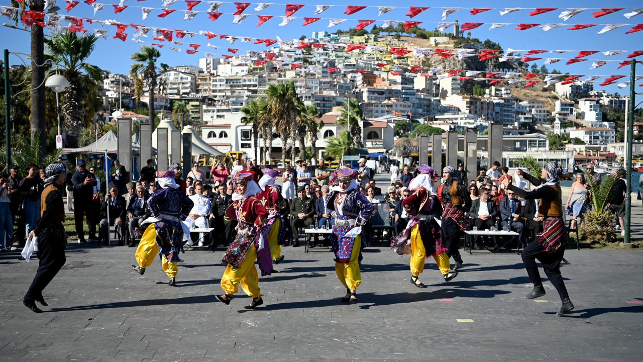 Kuşadası’nda Gaziler Günü Törenle Kutlandı (4)