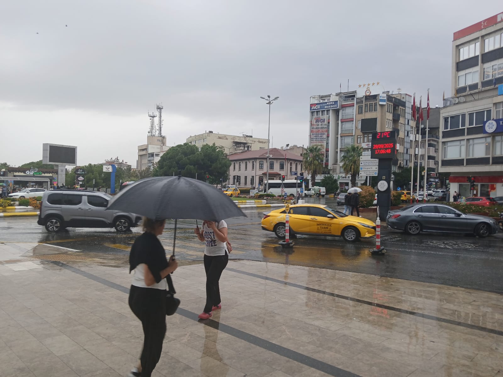 Whatsapp Image 2025 09 29 At 17.55.42