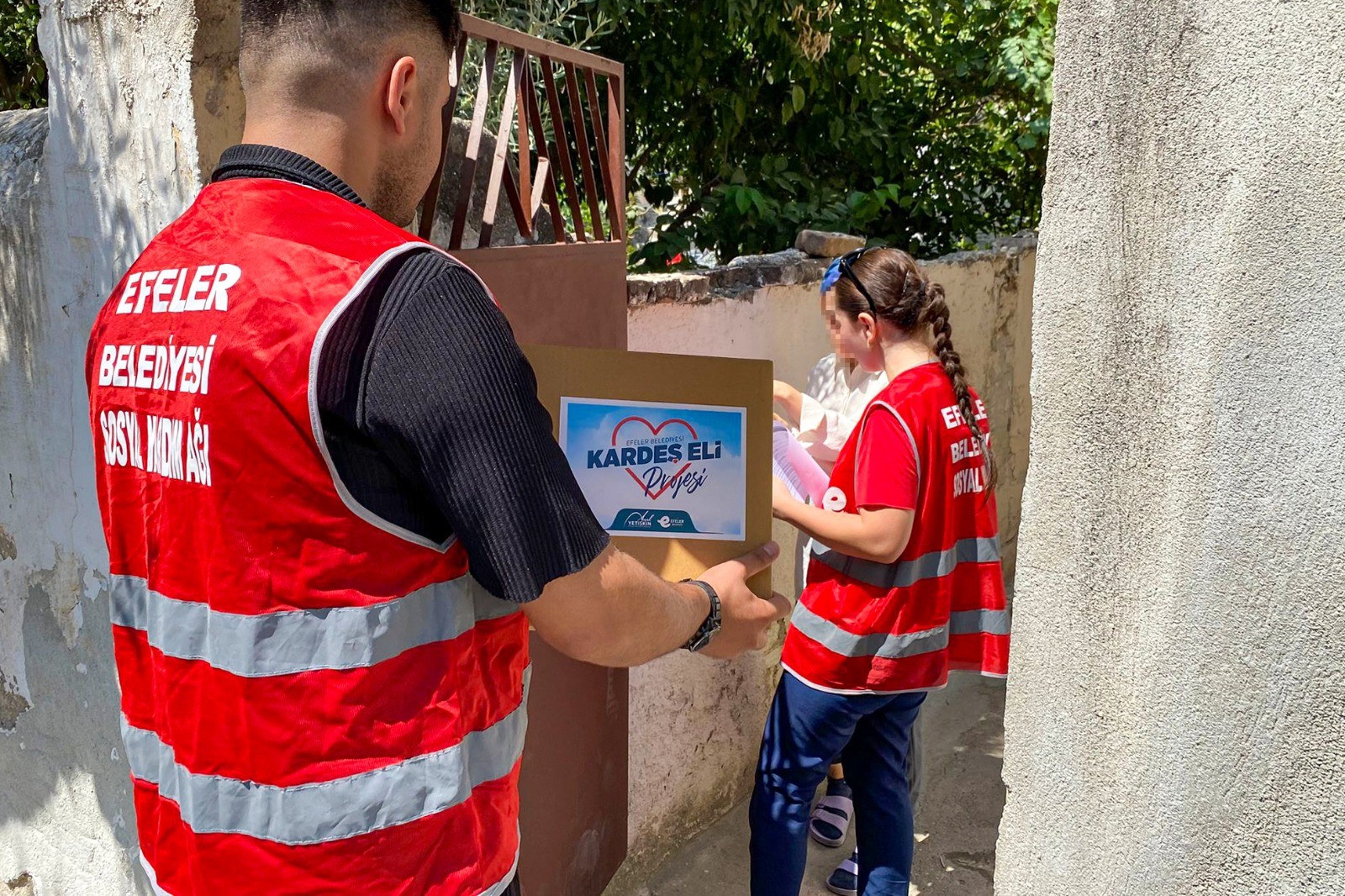 Efeler Sosyal Yardım