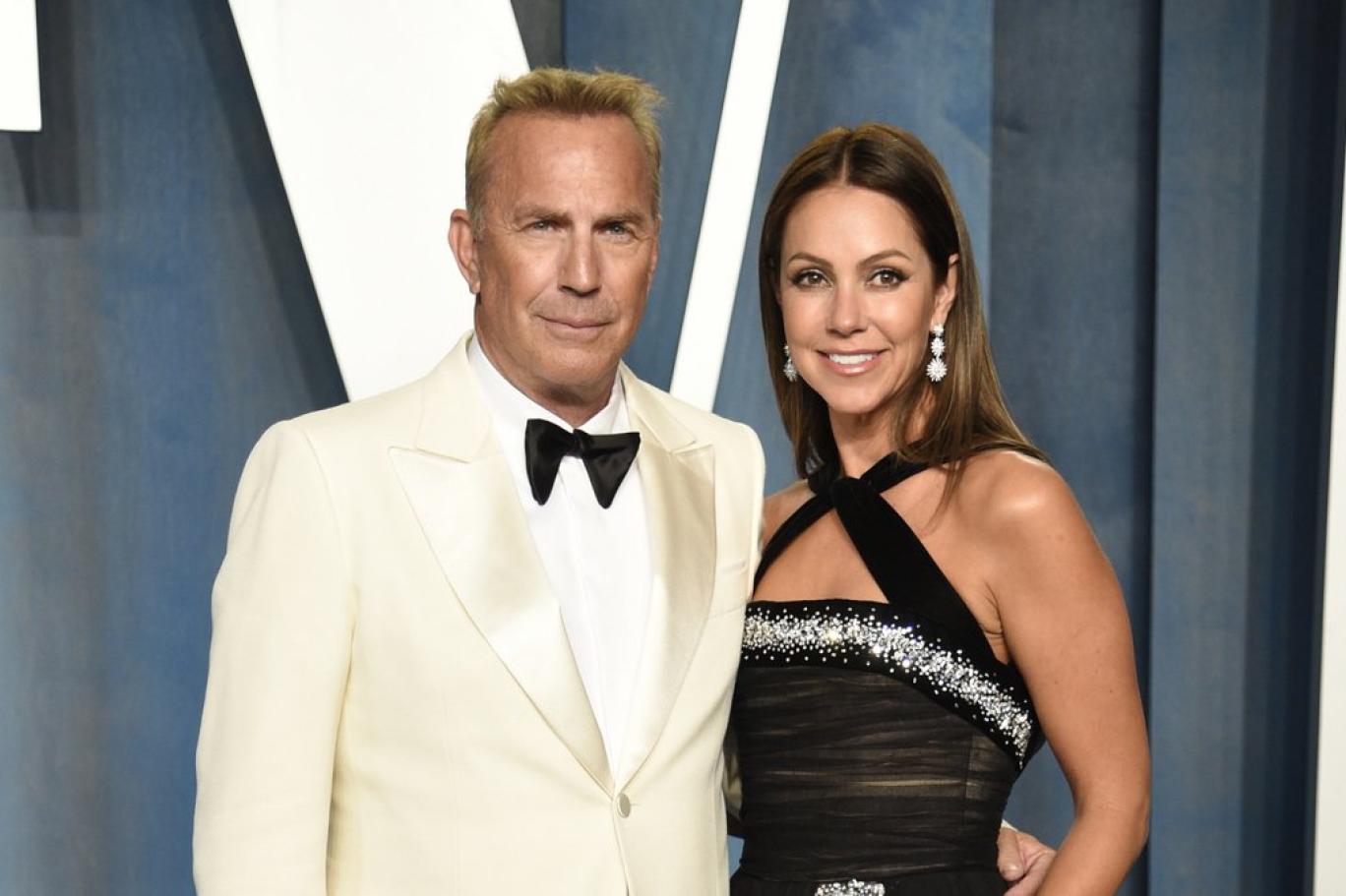 Ekranların Tanınan İsmine Şok! Eski Eşi En Samimi Arkadaşı Ile Evlendi (2)