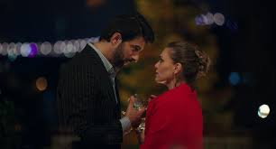 Engin Akyürek Ve Aslı Enver’den Enfes Bir Başarı!