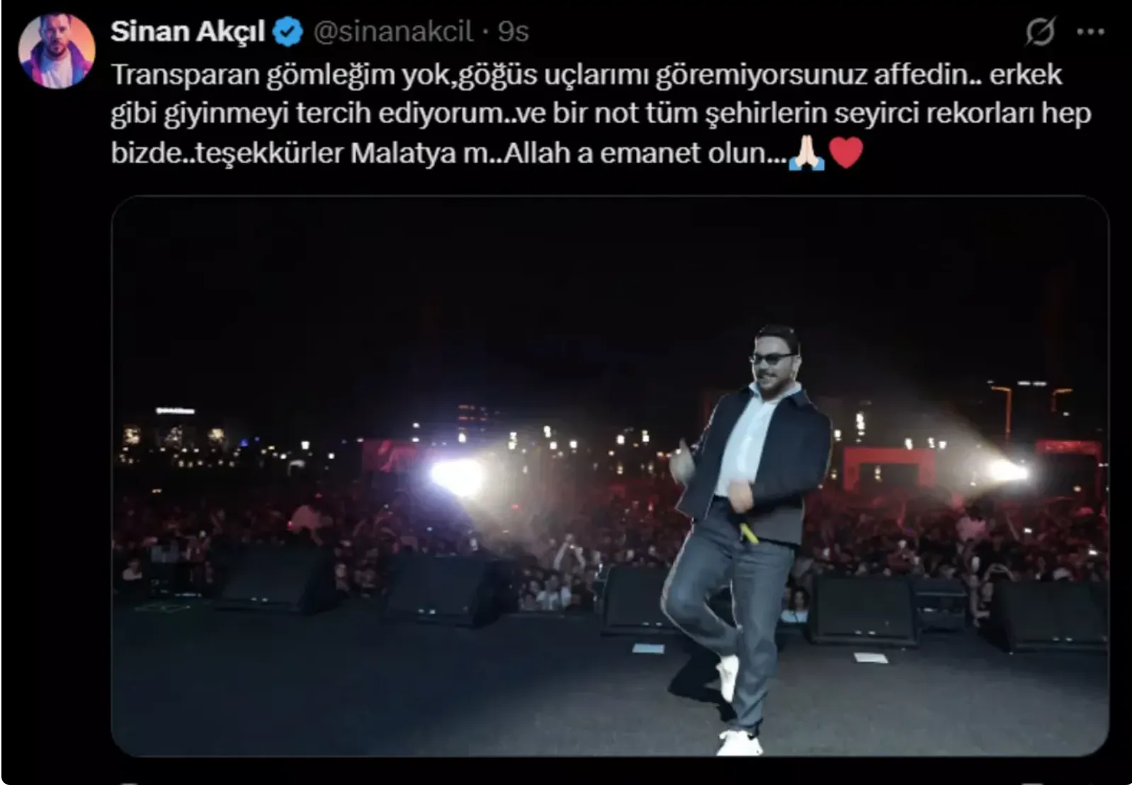 Sinan Akçıl’a Selen Görgüzel’den Olay Yanıt “Kaş Ektireceğine Transparan Gömlek Giy!” 1 (2)