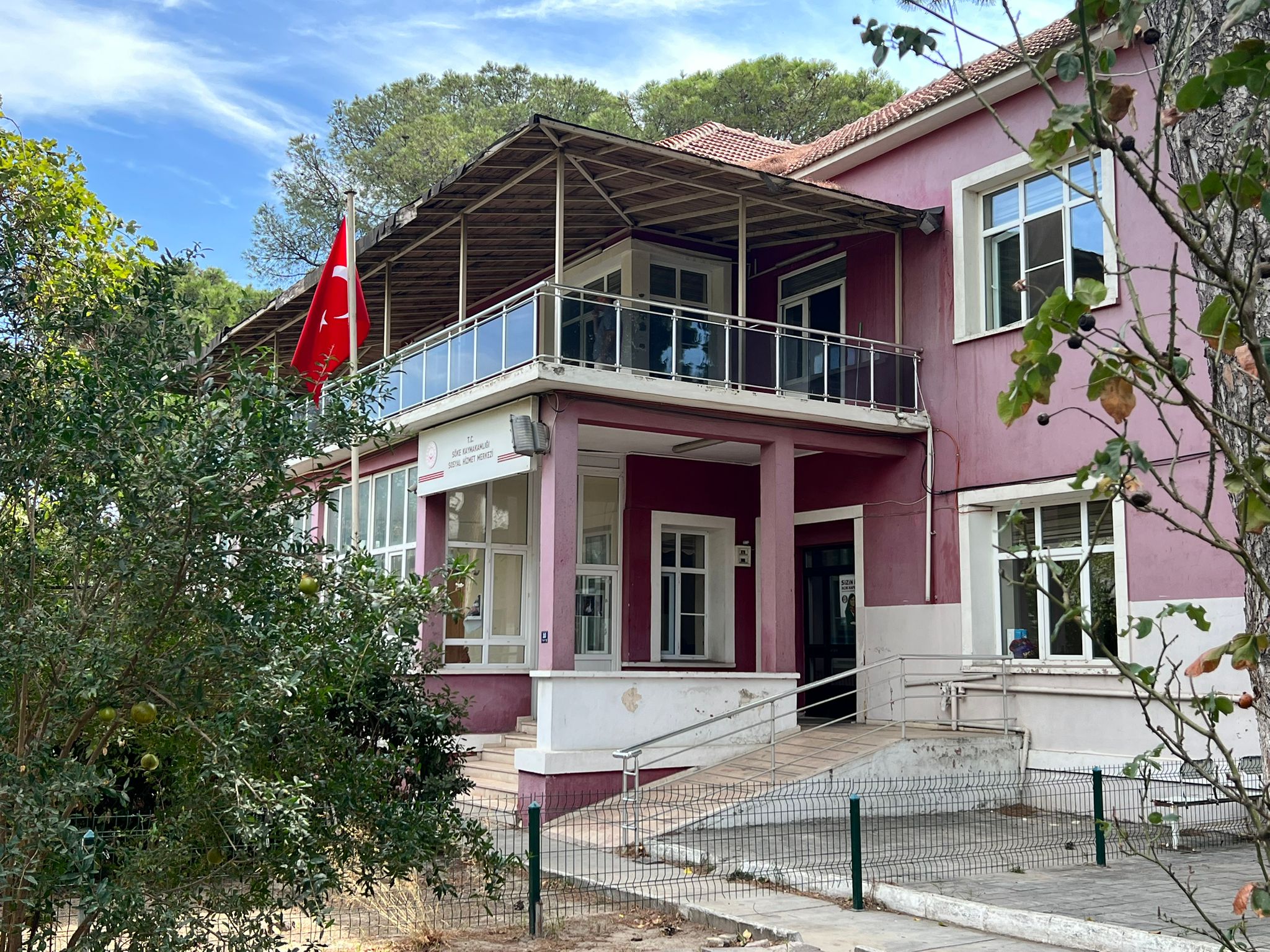 Sosyal Hi̇zmetler İlçe Müd 1