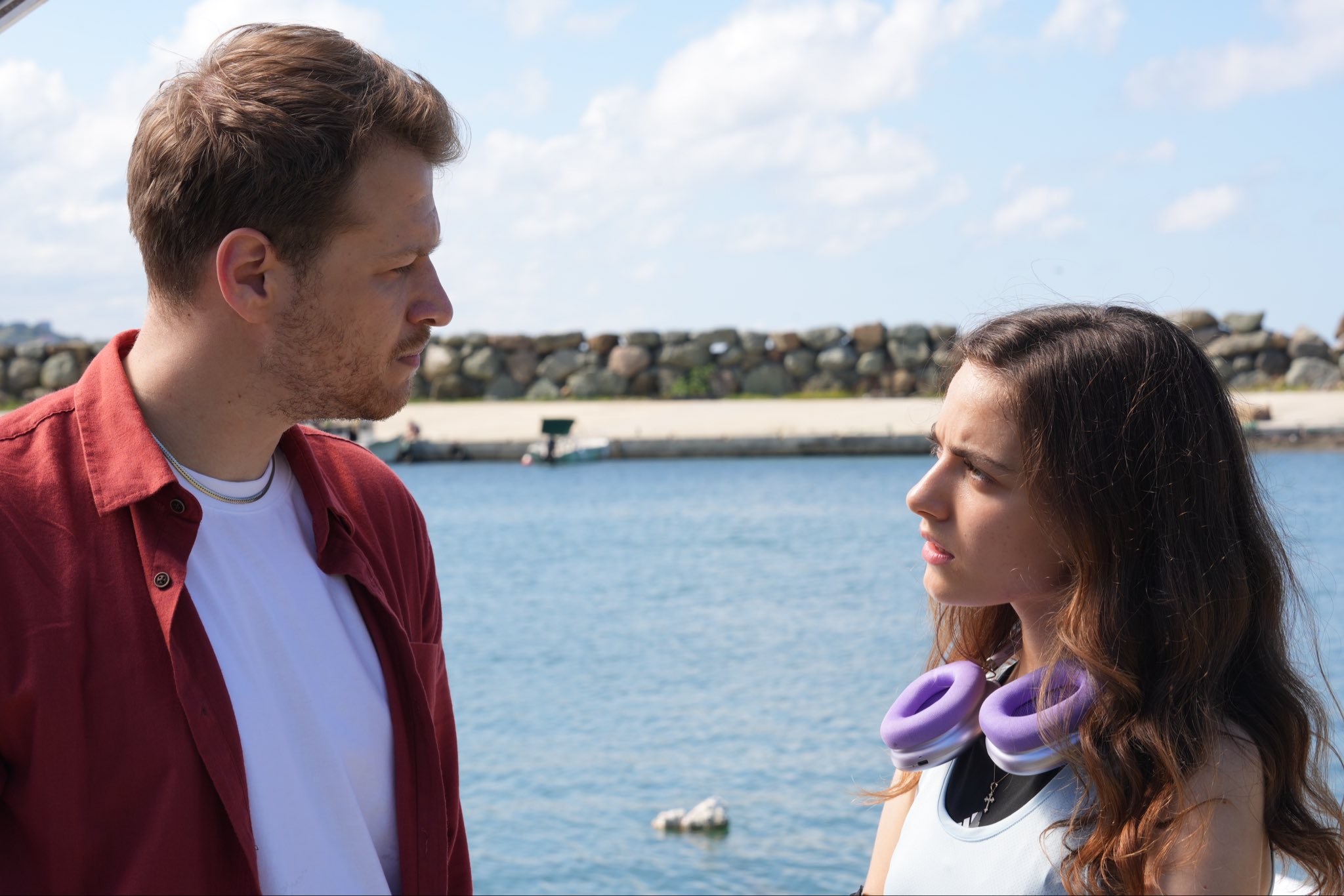 Taşacak Bu Deniz 1. Bölüm Özet (6)