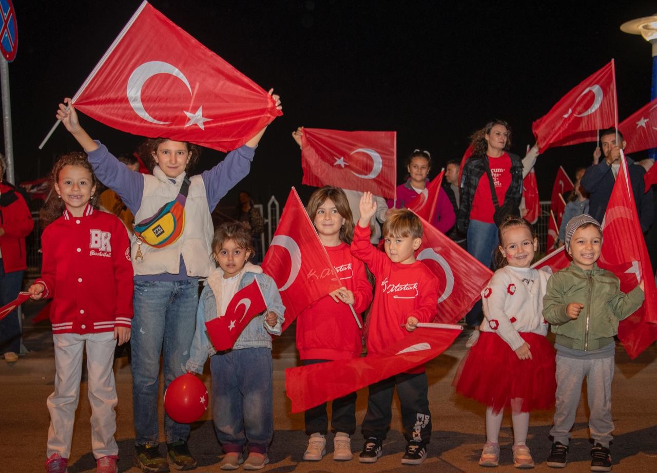 Thumbnail 1000086965