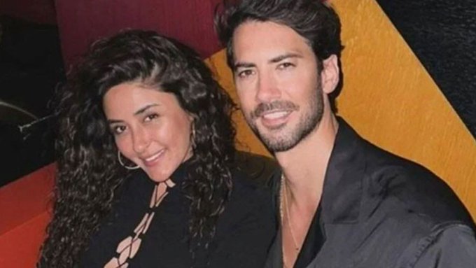 Ünlü Şarkıcı Melek Mosso'nun Evliliği Tek Celsede Bitti-2