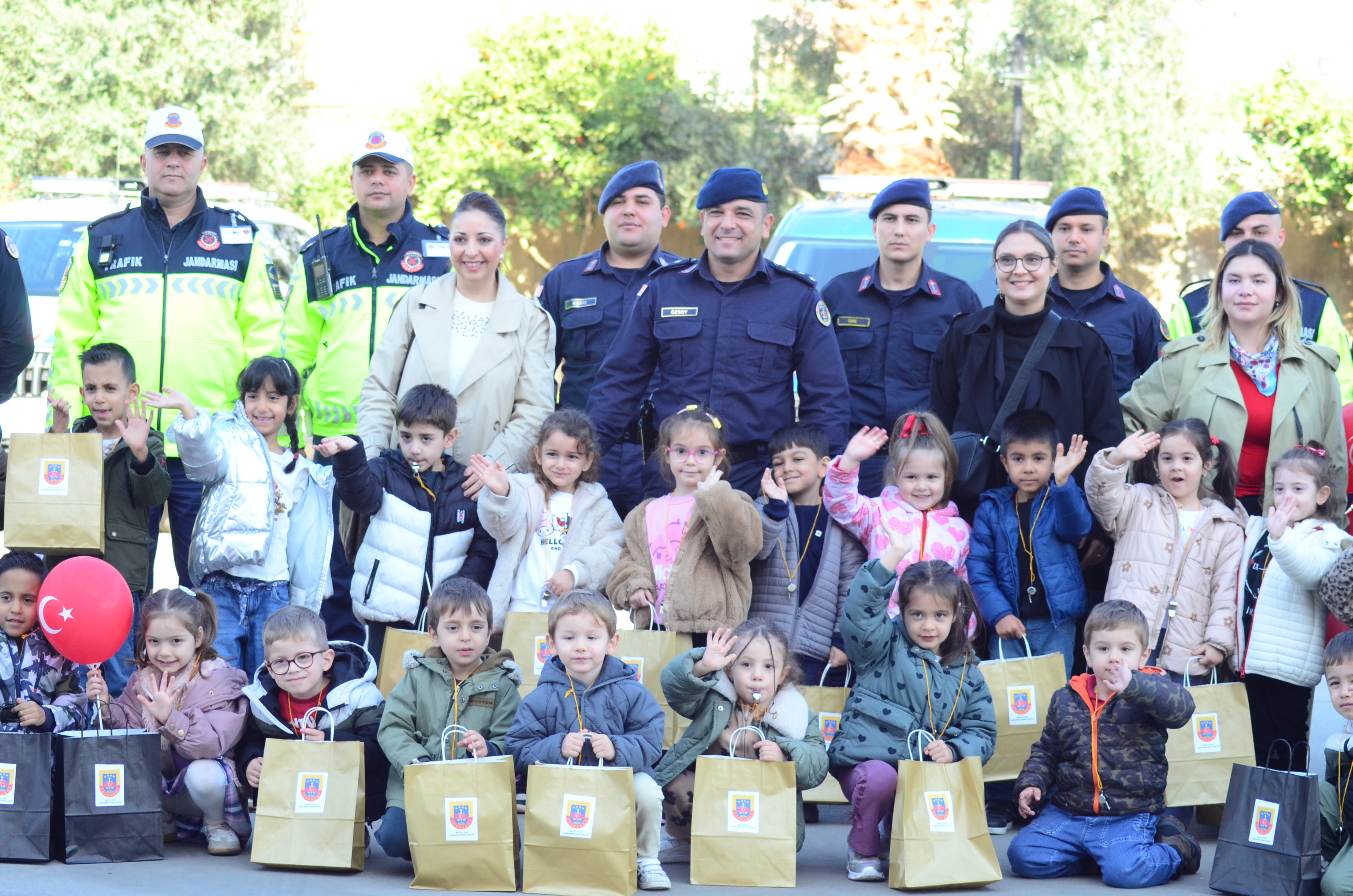 A A 20251126 39811757 39811749 N A Z I L L I D E A N A O K U L U O G R E N C I L E R I J A N D A R M A N I N M I S A F I R I O L D U