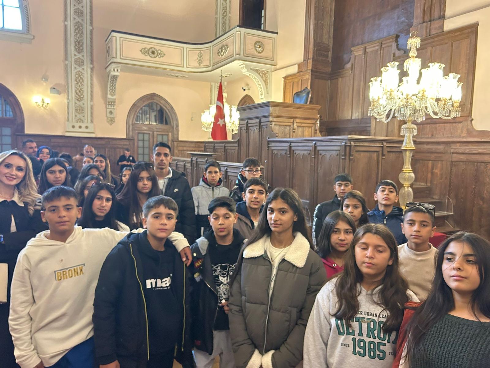 Aa8819Bc 26Ff 4567 8A23 6Adcf62Cc782