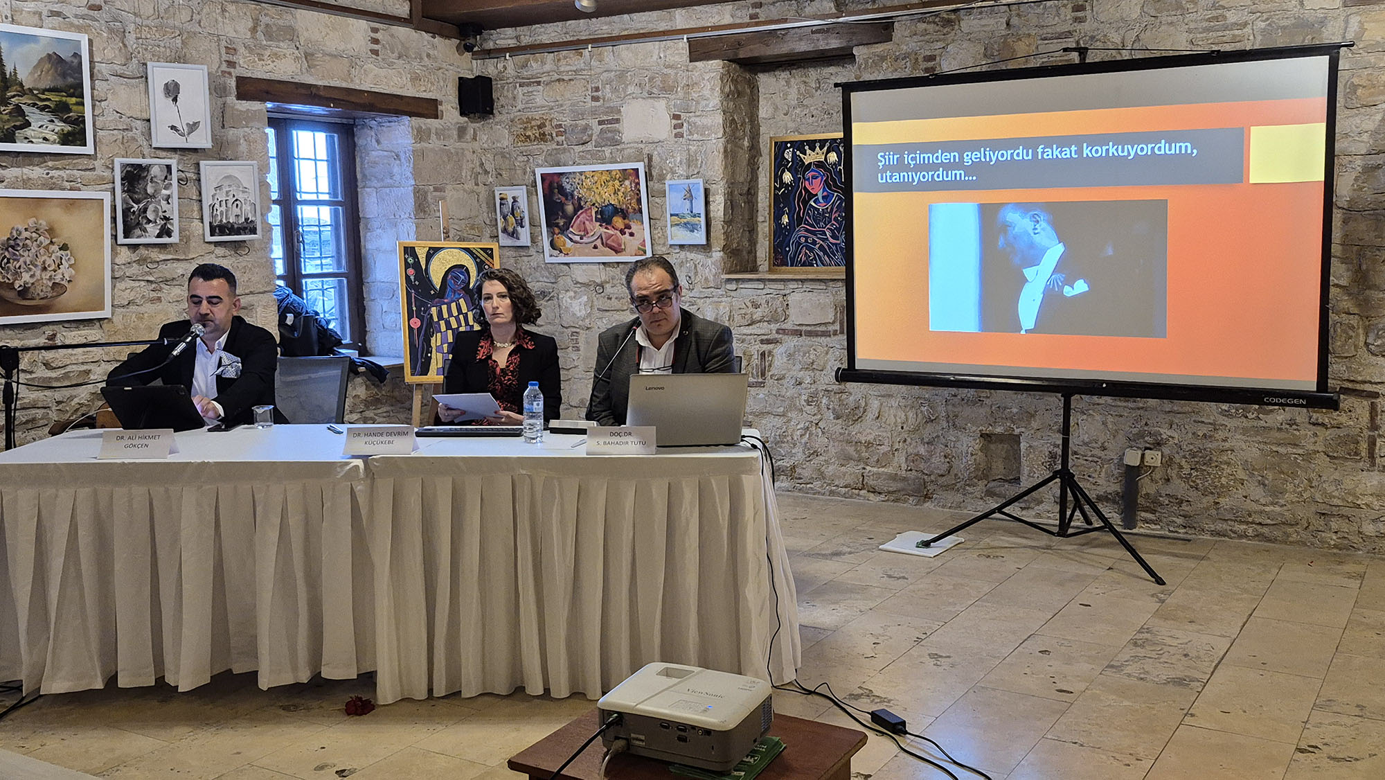 Aşık Veysel’in Yaşamı Ve Eserleri Panelde Konuşuldu (1)