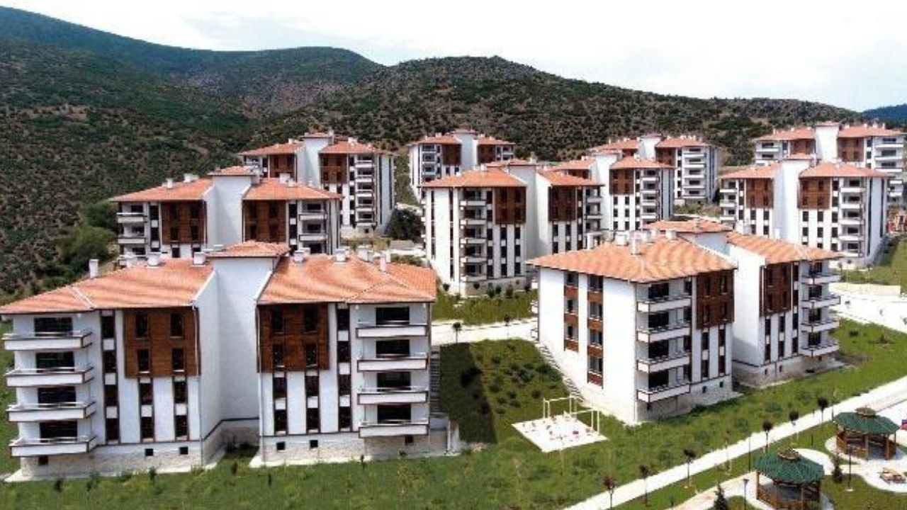 Aydın'da Toki̇ Başvuruları Başladı! Aydın'da Toki̇ Konutları Hangi İlçelere Yapılacak? Aydın'a Yapılacak Olan Toki̇ Konutlarının Aylık Ödemesi Ne Kadar?