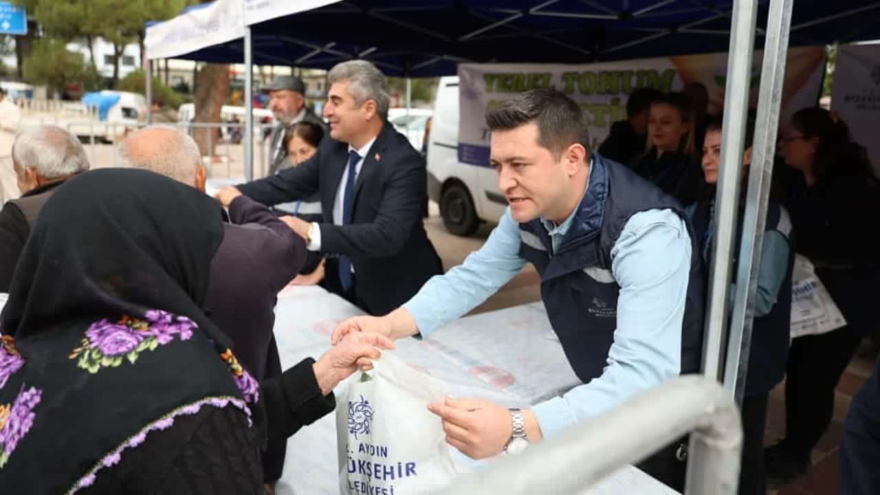 Başkan Çerçioğlu, Ata Tohumlarını Karacasu’da Vatandaşla Buluşturdu 1