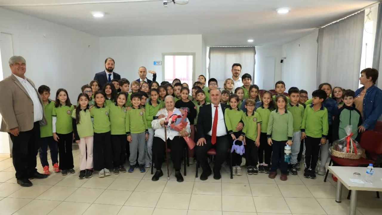 İncirliova’da Anlamlı Buluşma Timsal Karabekir Öğrencilerle Bir Araya Geldi 3