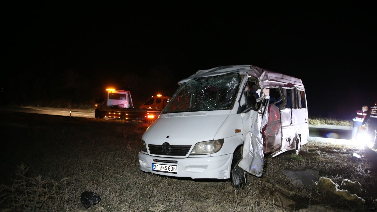 Karayolunda Can Pazarı 1’ Ağır 10 Yaralı1