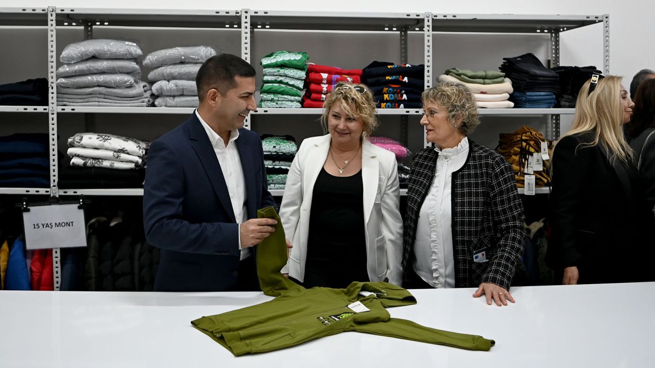 Kuşadası’nda Çocuklara Özel Destek2