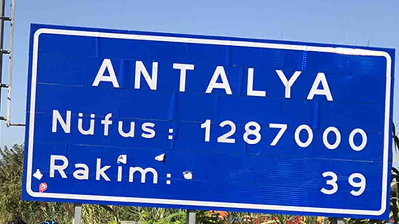 Aydın Antalya Arası Kaç Km, Kaç Saat Tabela