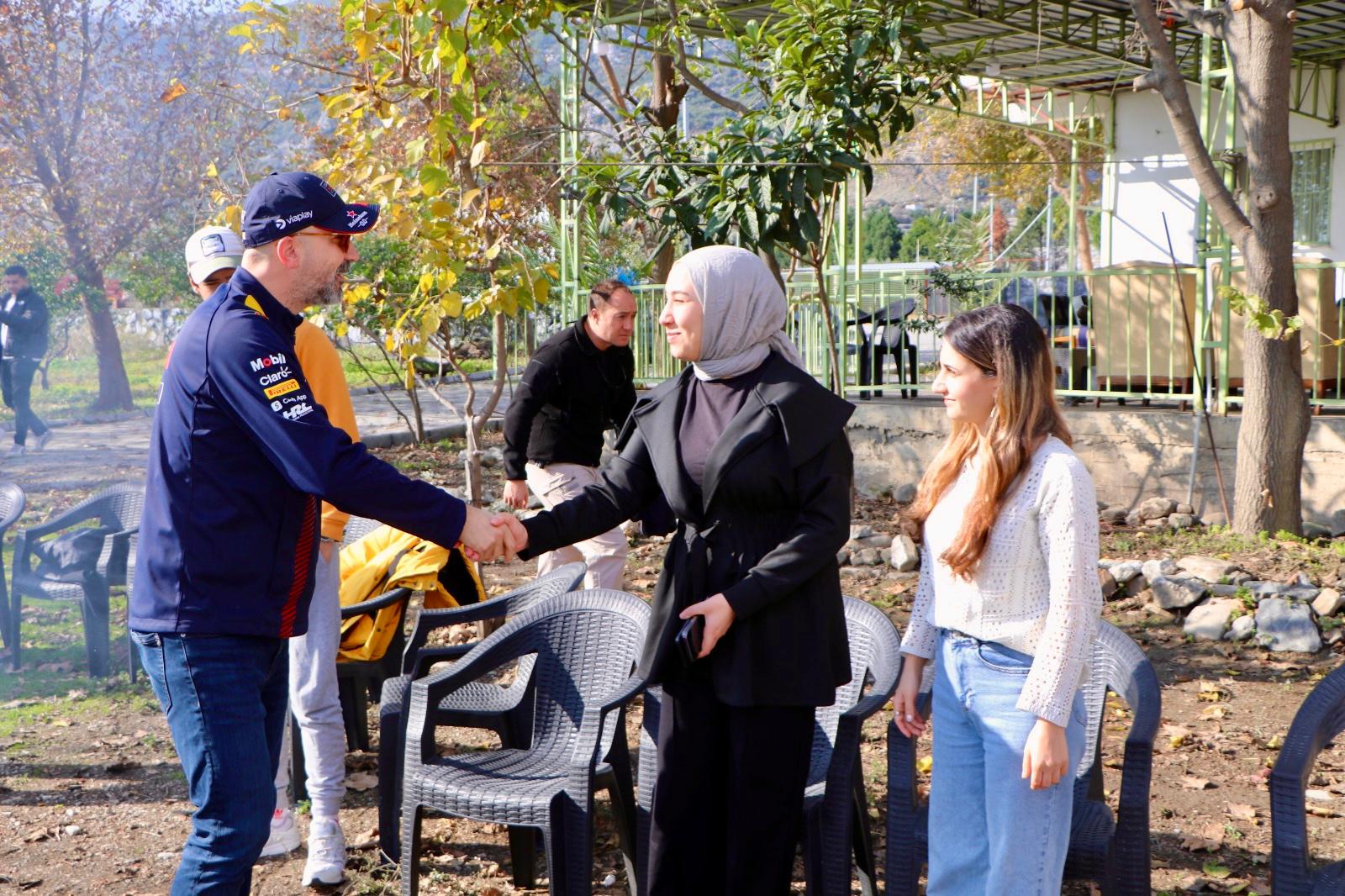 Başkan Arıkan Gençlerin Taleplerini Dinledi (3)