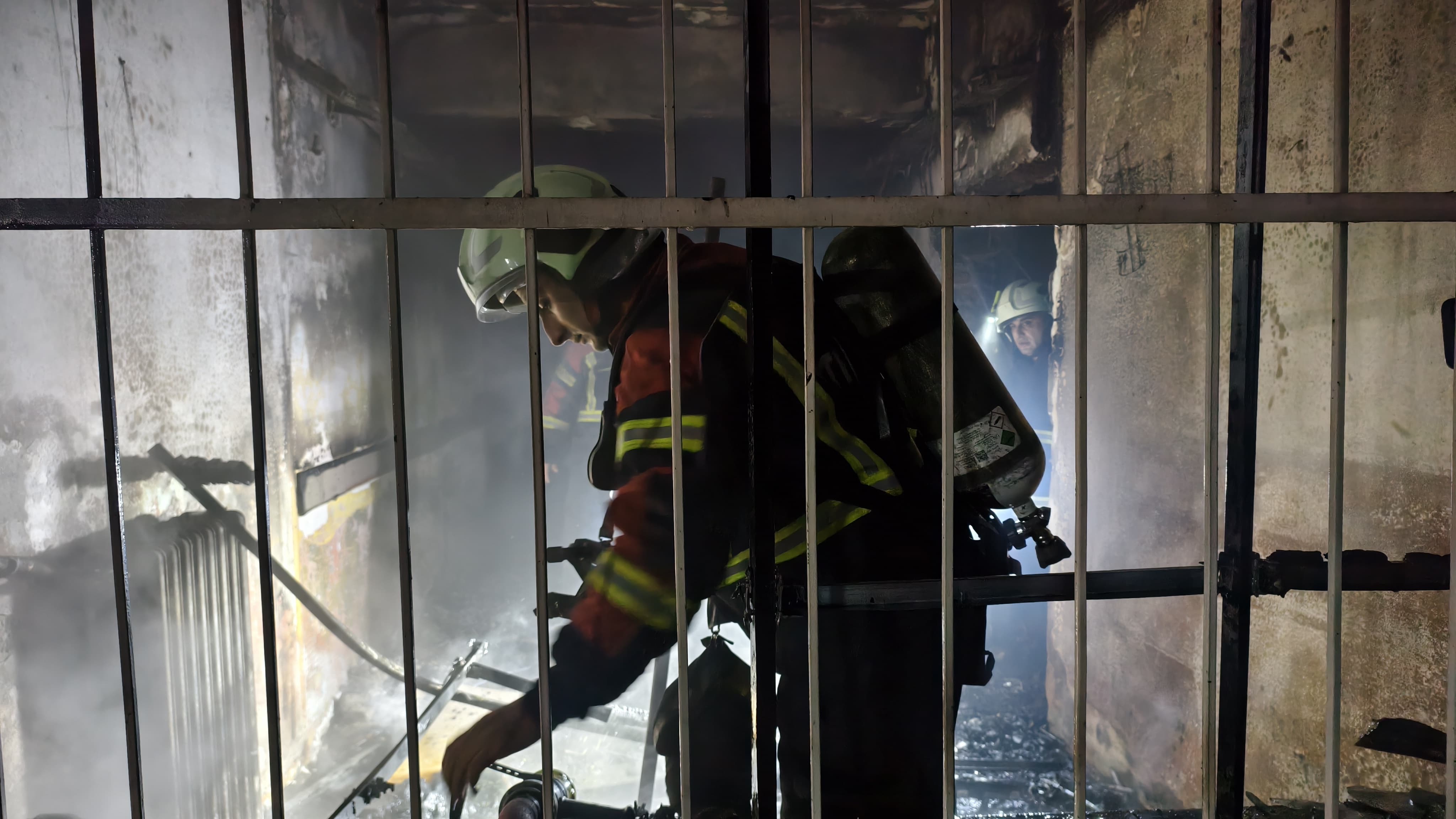 Be991942 5B74 4274 B2C3 E55Ef9C95Ccf