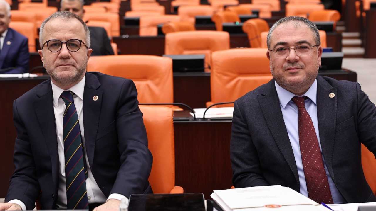 Karakoz İktidar Fakirden Alıp Zengine Veriyor1