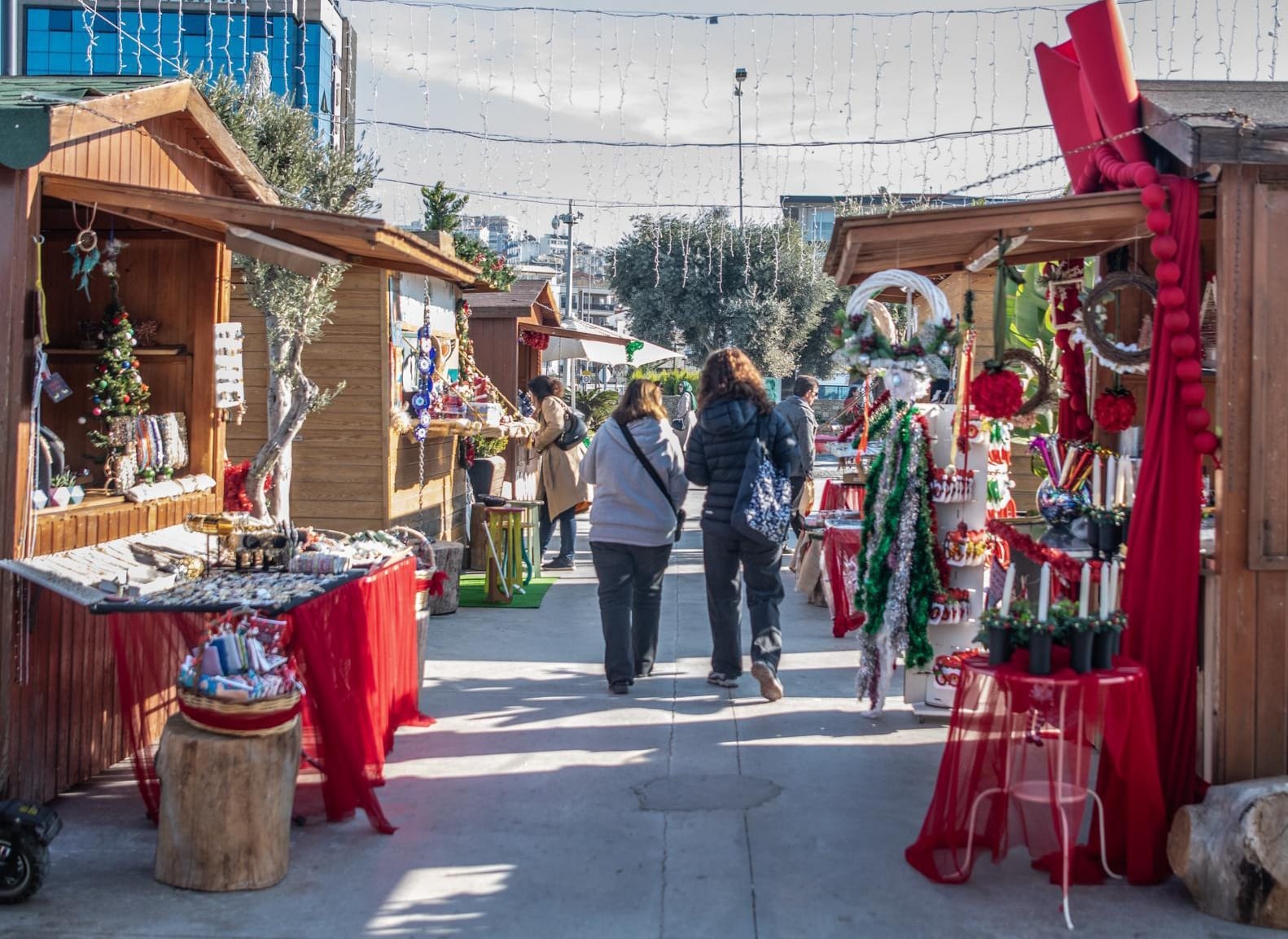 Kuşadası Yılbaşına Hazırlanıyor (1)