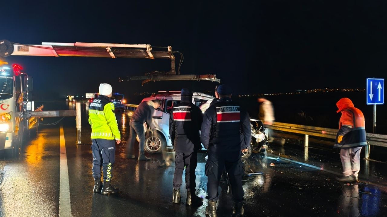 Nazilli 'De Kaza 3 Yaralı2