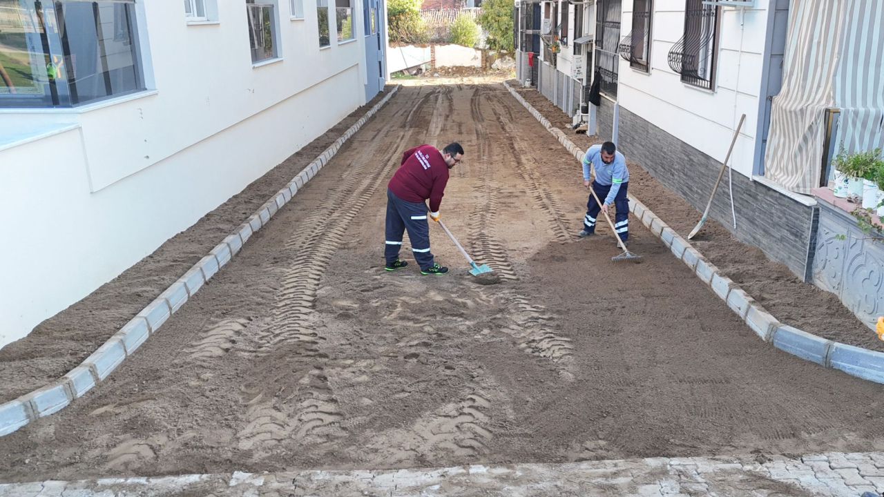 Nazilli’de Mahalle Yolları Yenileniyor 1