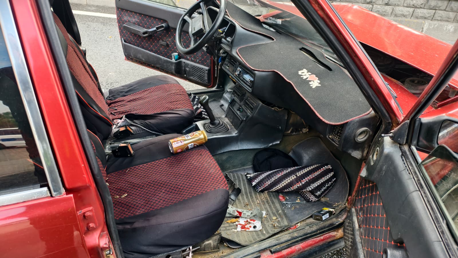 Nazilli'de Zincirleme Kaza Yola Fırlayan Kedi Kazaya Sebep Oldu (2)