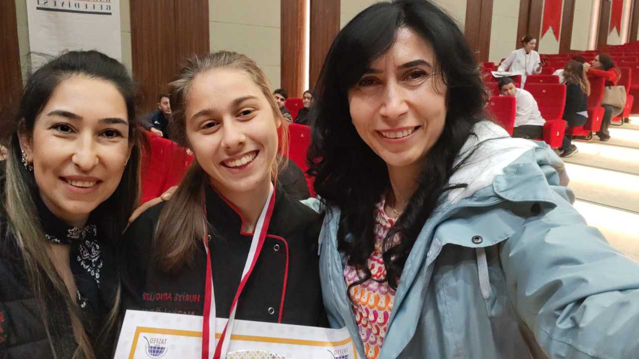 Nazilli'nin Altın Çocuğu, Makarna Yarışmasında Birinci Oldu1