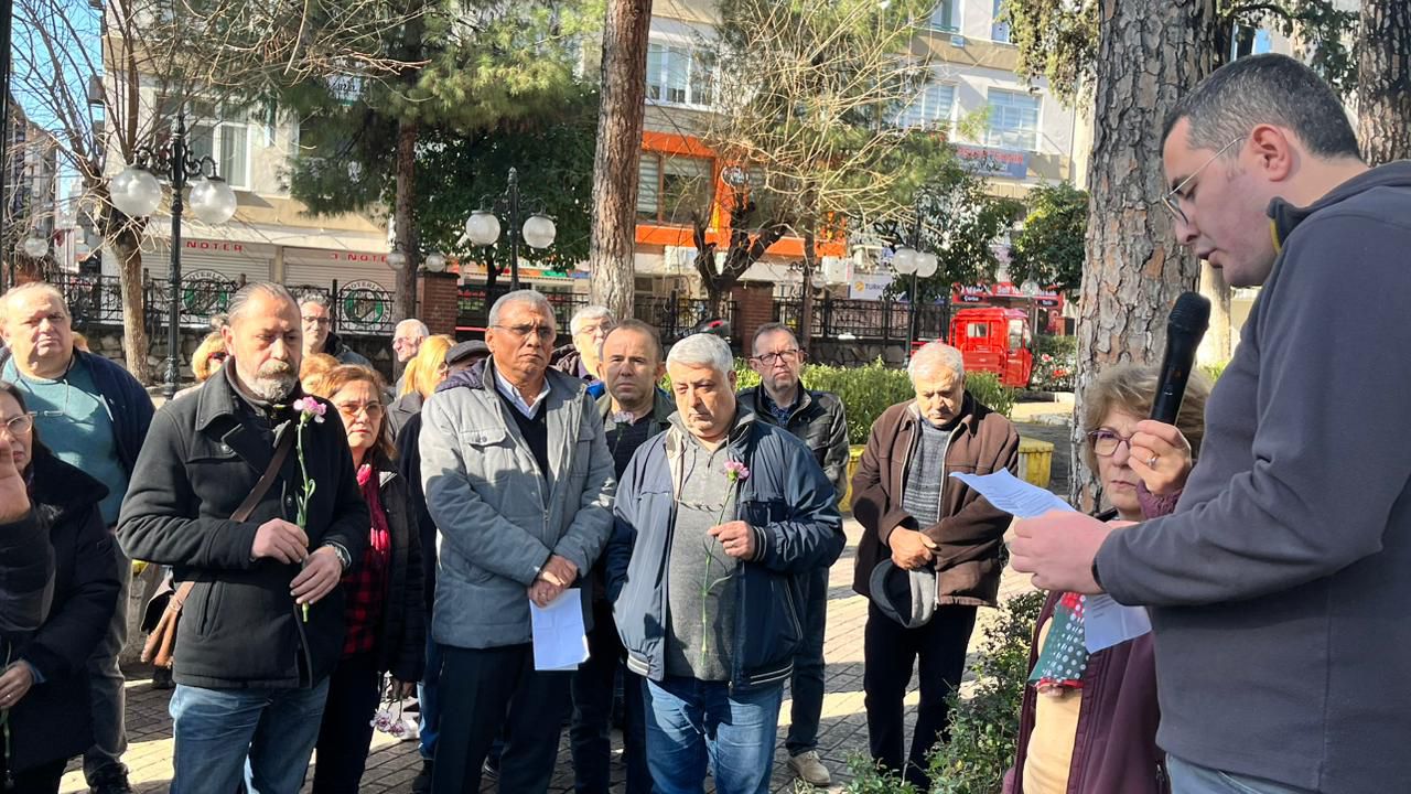 Add Nazilli Uğur Mumcu'yu Andı2