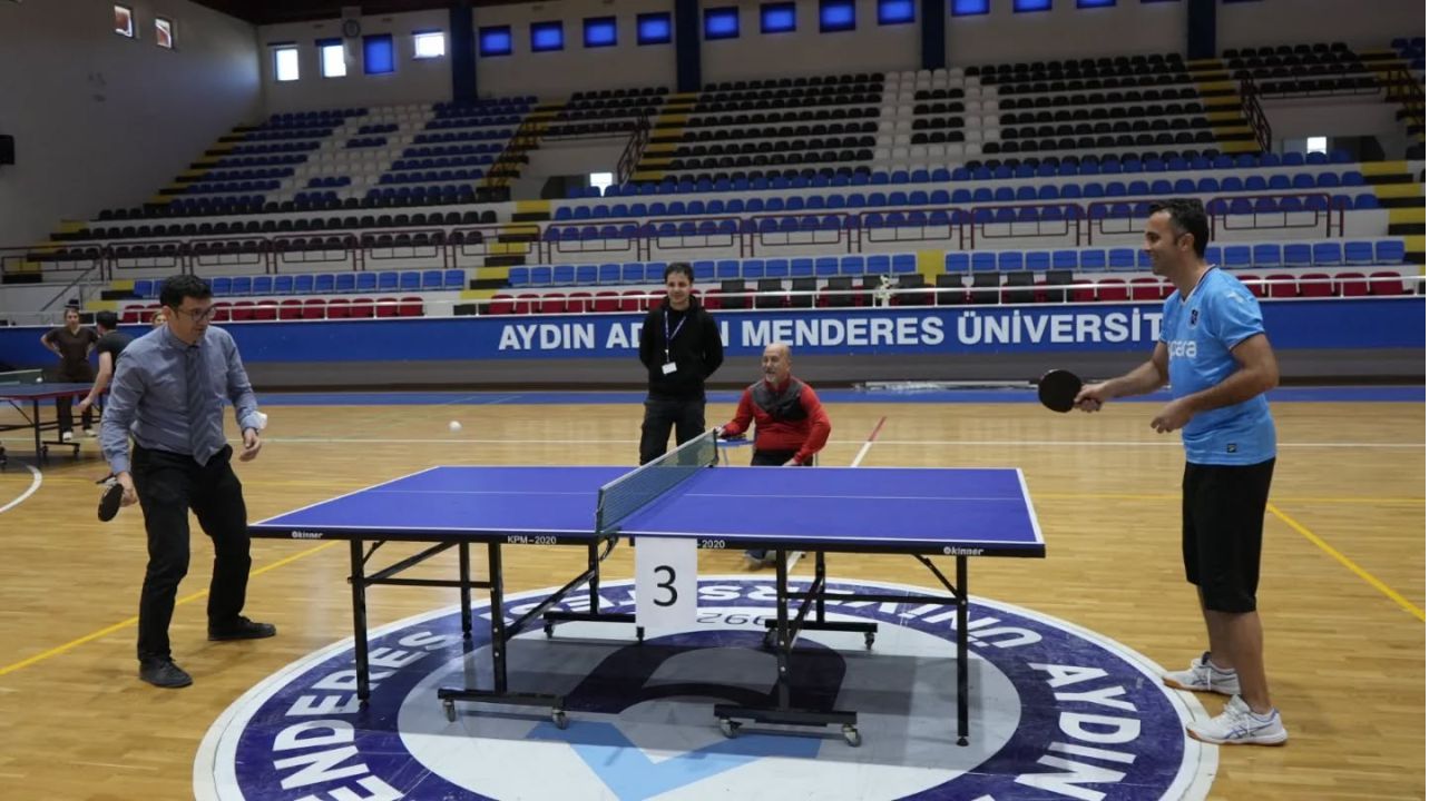 Aydın Adü Hastanesi’nde Masa Tenisi Turnuvası 1