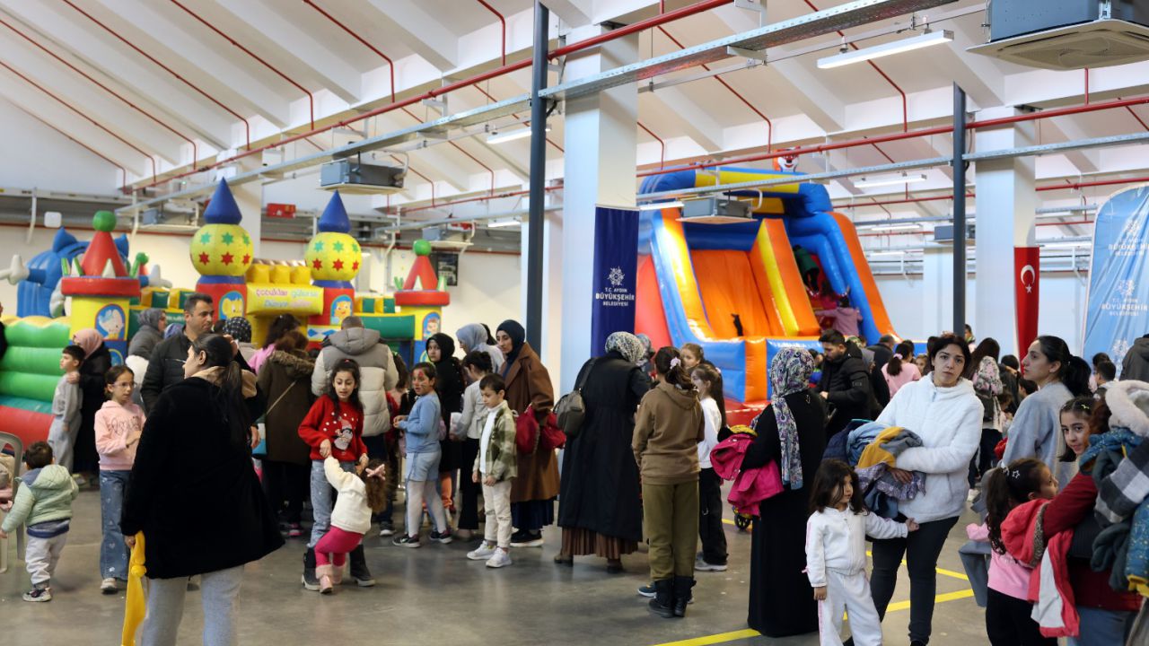 Büyükşehir'in Karne Şenliğine Yoğun Ilgi2