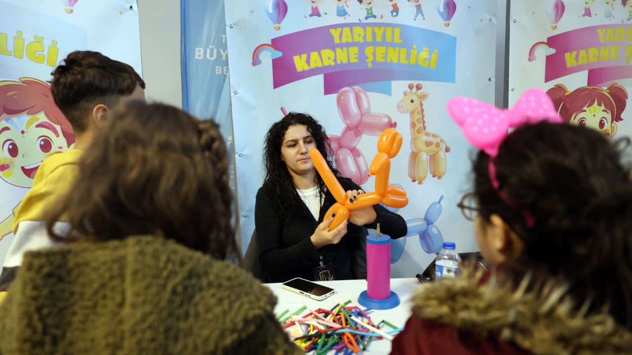 Büyükşehir'in Karne Şenliğine Yoğun Ilgi3