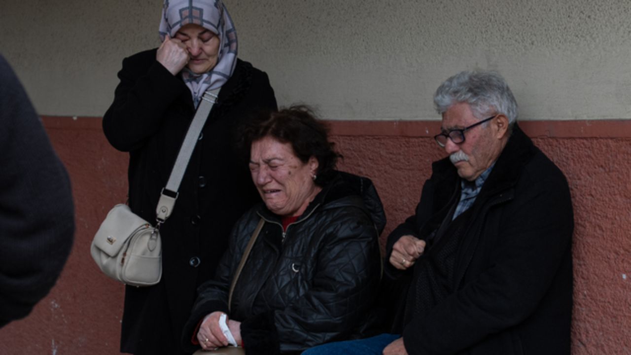 Eski Eşini Ağır Yaralayıp Kayınvalidesini Öldüren Kişi, Intihar Etti 1