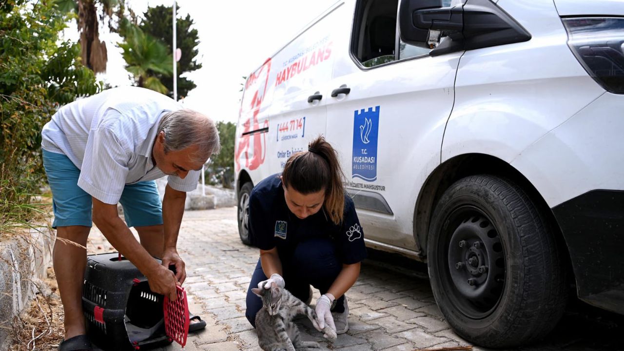 Kuşadası, 2025'Te De Can Dostların Yanında Oldu2