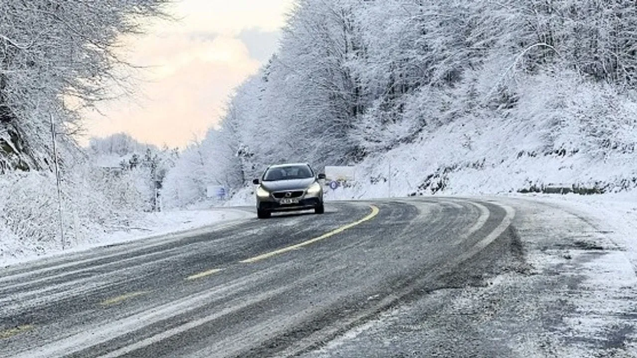Türkiye'deki Tüm Sürücülere Uyarı Geldi! Kar Yağışından Bile Tehlikeli