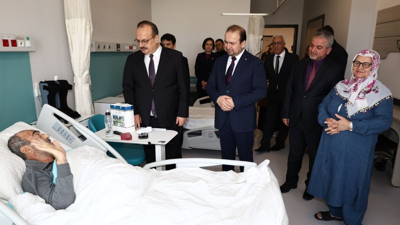 Vali Canbolat’tan Şehir Hastanesi’ne Ziyaret0
