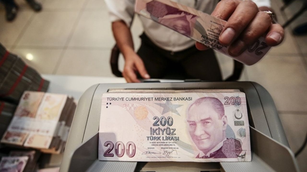 Bankada parası olan yaşadı! 1 milyon TL'nin aylık getirisi asgari ücreti solladı