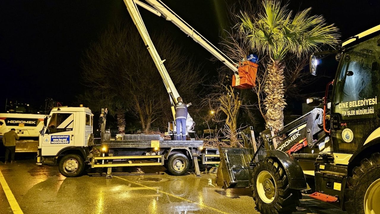 Başkan Kıvrak Ekiplerimiz Olası Risklere Karşı 724 Sahada2