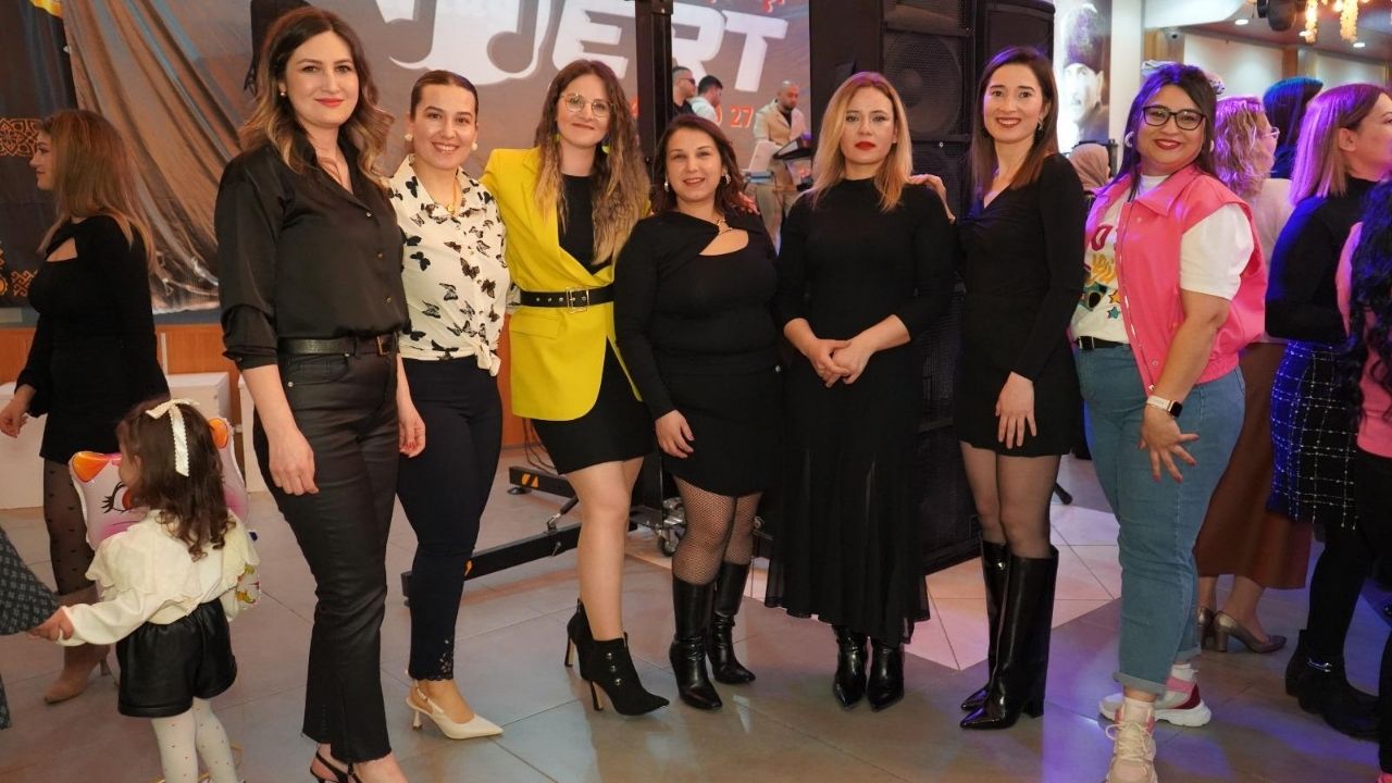 Çineli Kadınlar 90’Lar Gecesinde Buluştu4