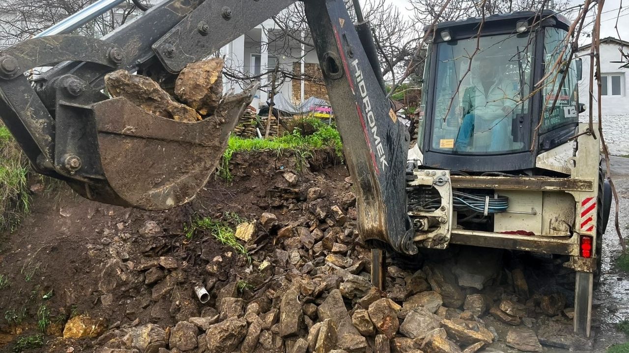 Dereköy’de Taşkına Hızlı Müdahale2-1