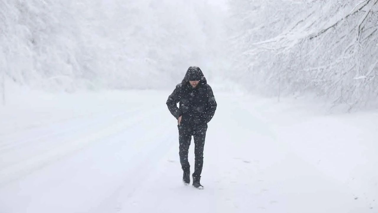 Dondurucu soğuklar geri dönüyor! Saatler kala uyarı geldi