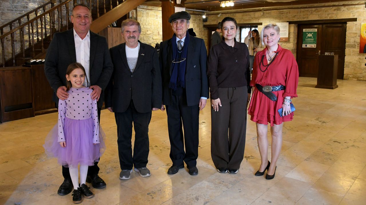 Kuşadası İbramaki’de ‘Çinilerin Dansı’na Ev Sahipliği Yapıyor