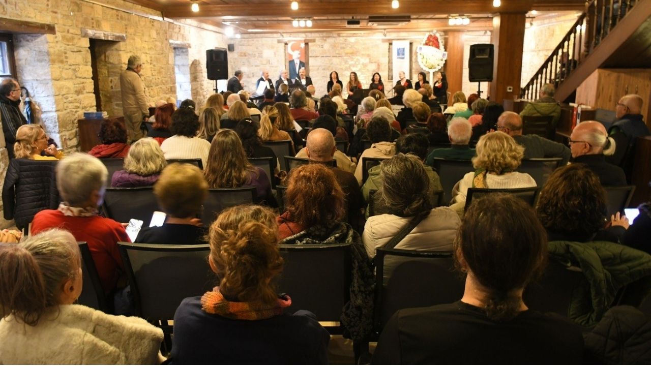 Kuşadası’nda 14 Şubat’a Nostaljik Dokunuş1