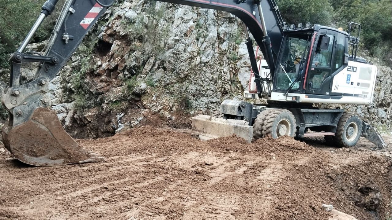 Kuşadası’nda Arıcıların Yolu Yeniden Açıldı2