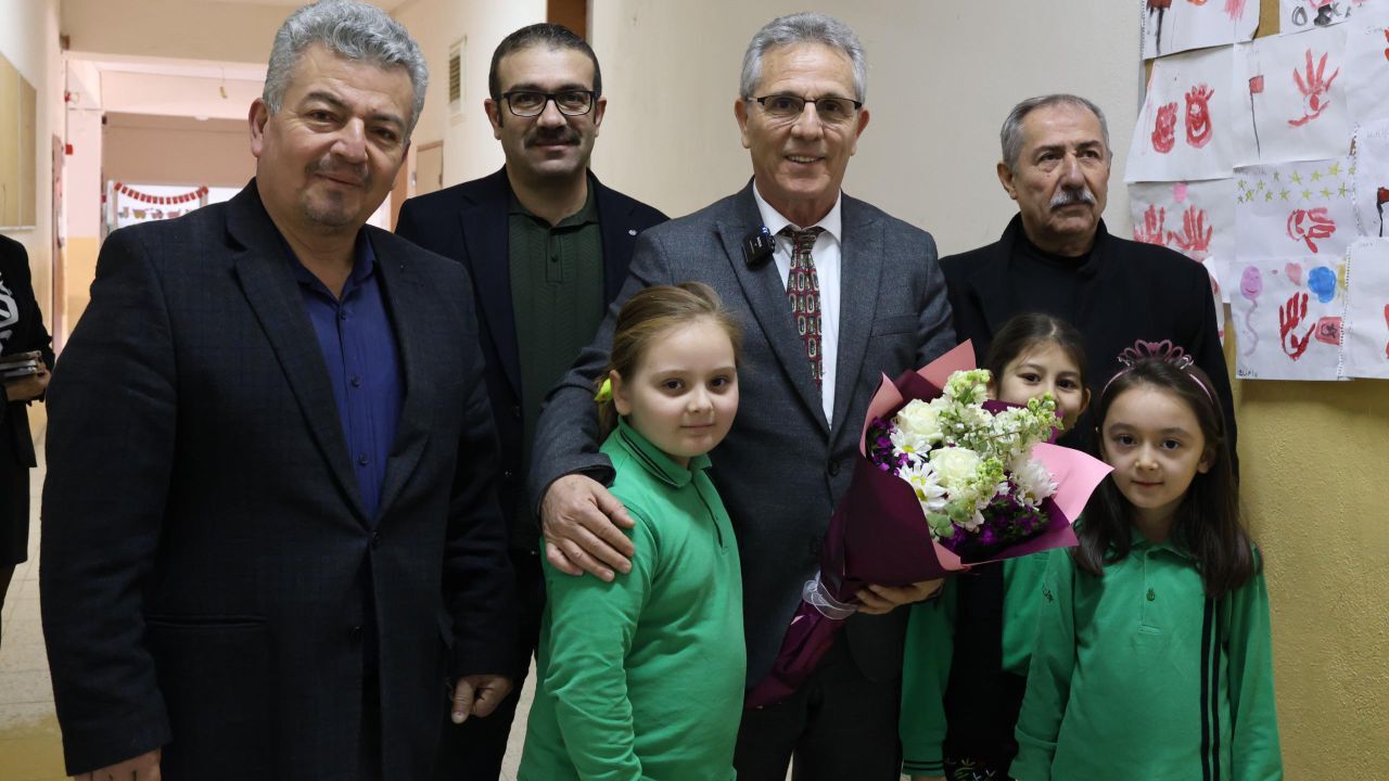 Nazilli’de Miniklerden Başkan Tetik’e Yoğun Ilgi 2