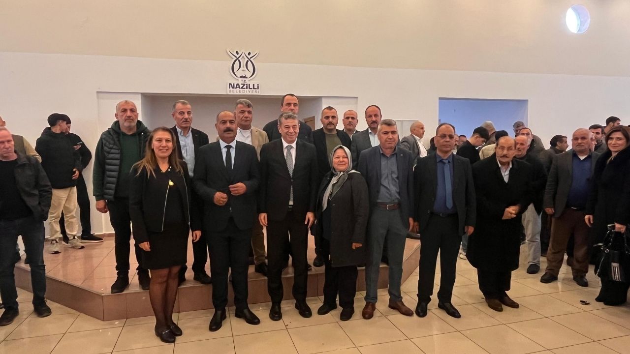 Nazilli'de Pazarcılar Başkanının Yanında 2