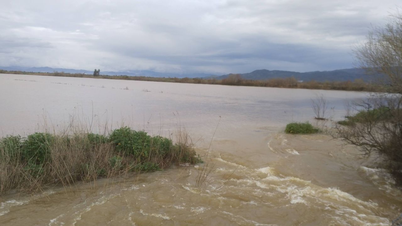 Söke Bağarası Menfezleri Taşkını Önledi2