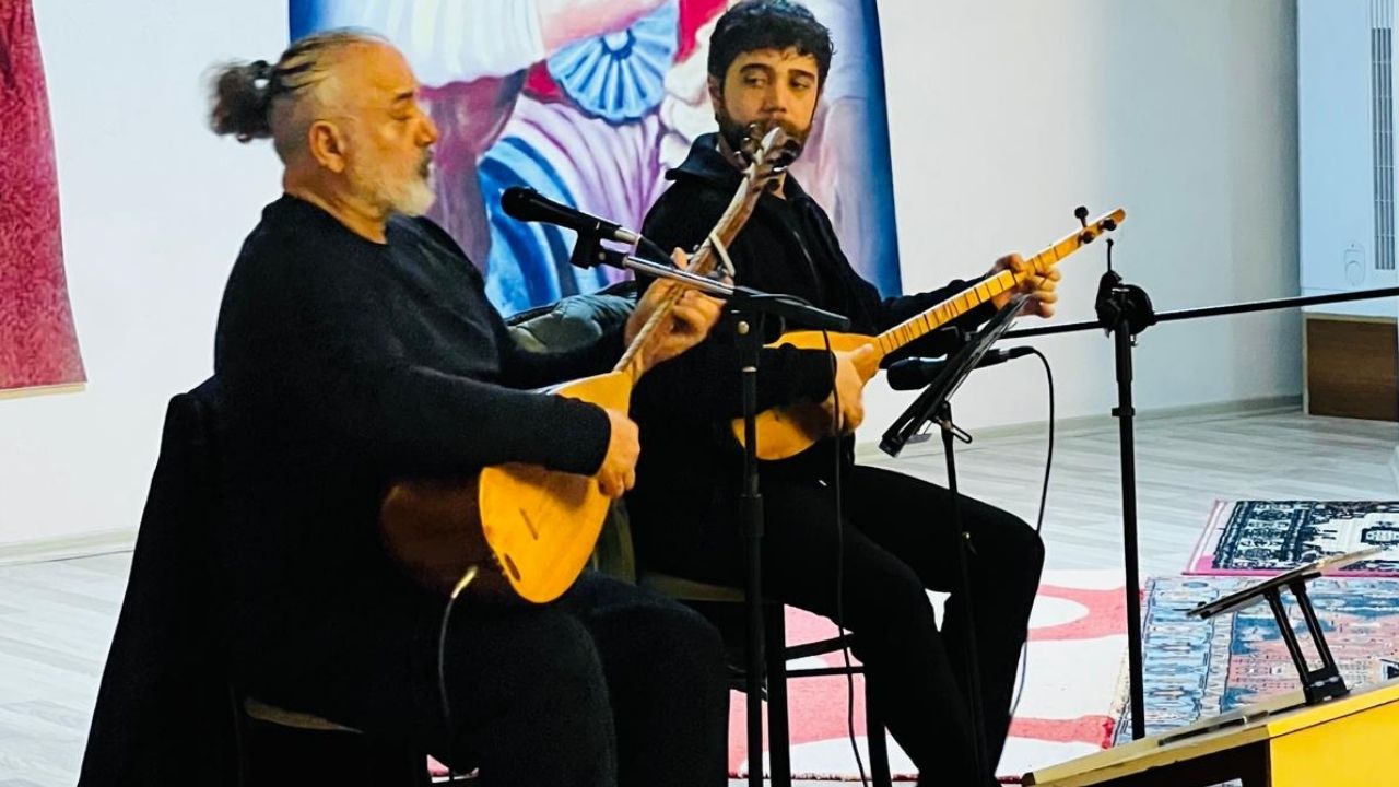 Söke’de Türküler Cem Evi’nde Yankılandı