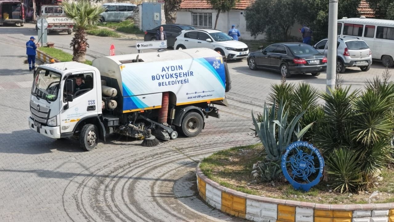 Aydın Büyükşehir’den Aydın Genelinde Kapsamlı Temizlik