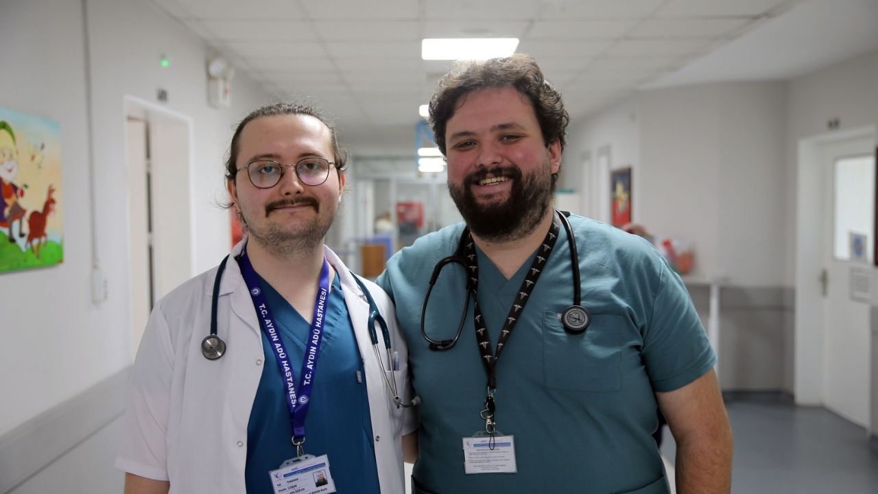 Aydın’da Kardeş Doktorlar Aynı Serviste Görev Yapıyor5