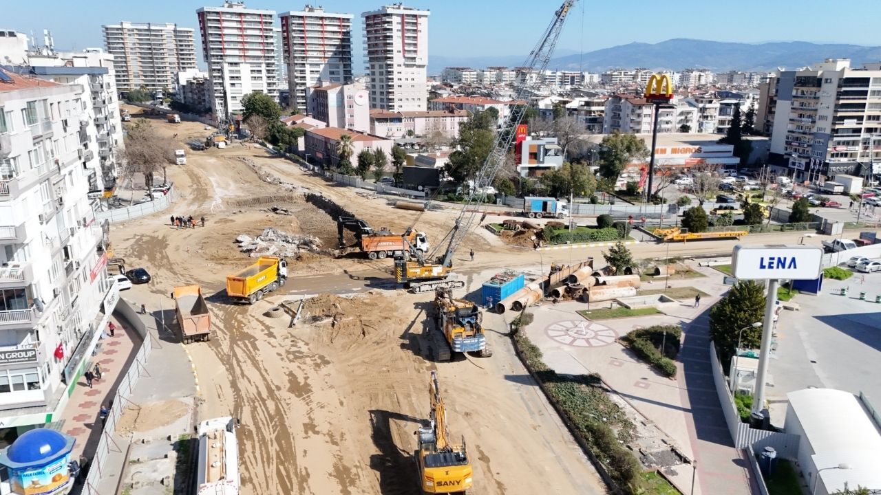 Aydın’da Köprü Ve Kavşak Çalışmaları Sürüyor3